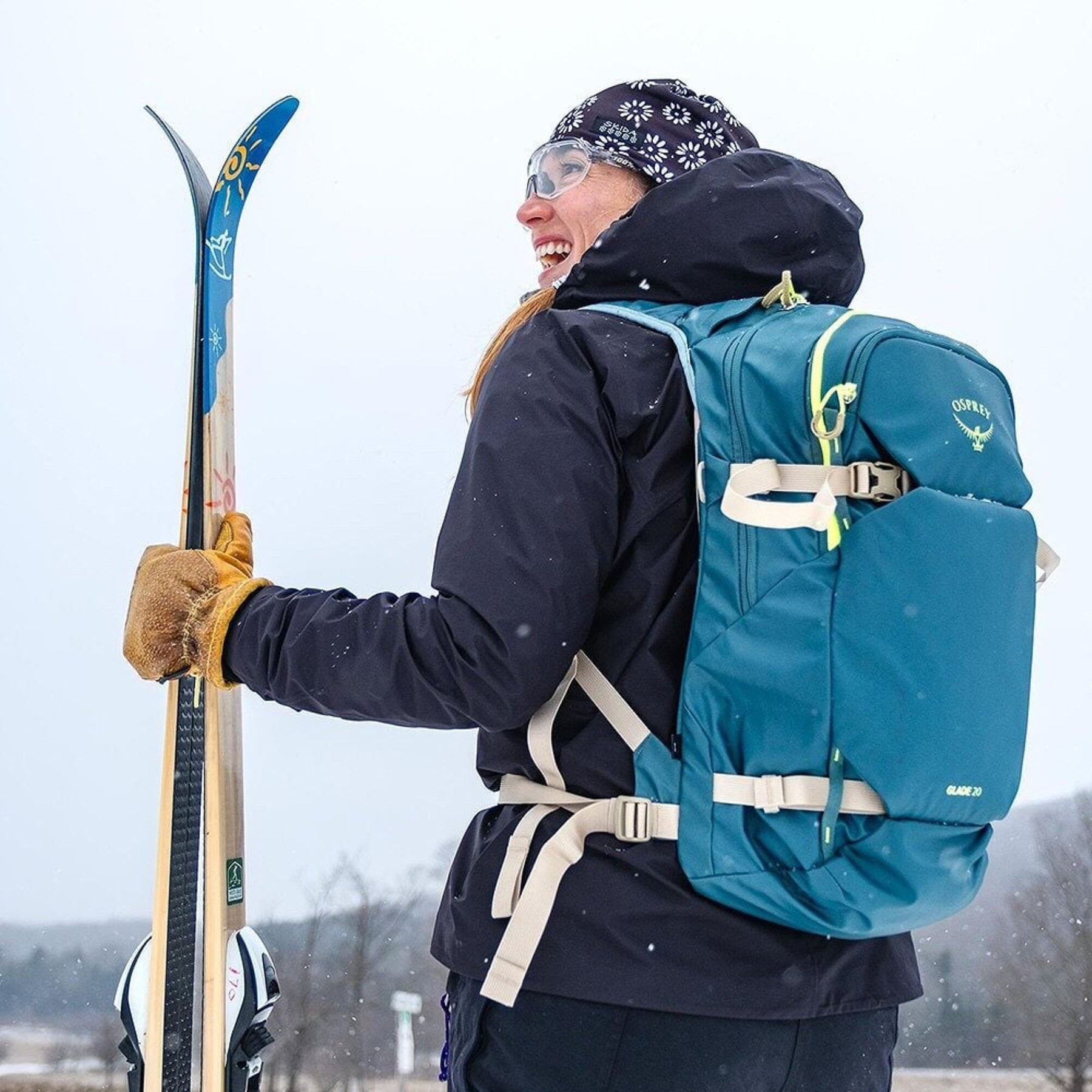 Zaino da sci e snowboard Osprey Glade 20 da 20 litri, zaino idratazione compatibile e a basso profilo per attività invernali, con spallacci a contatto e cinghie regolabili, per l'attrezzatura da neve e sicurezza