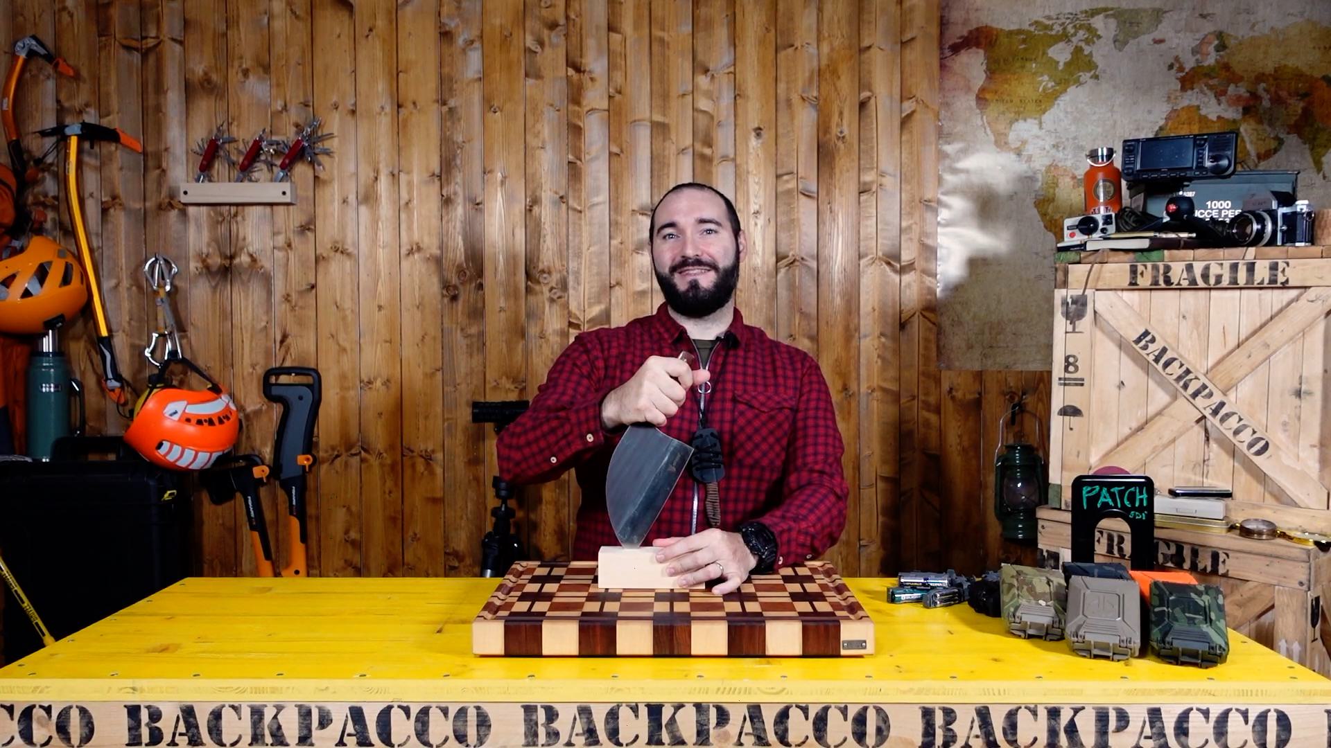 Copertina del video dove Paolo di Backpacco spiega la VH-KNIFE1 DI VALHAL