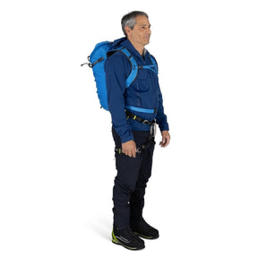 OSPREY Mutant 22 Zaino da alpinismo e arrampicata in Nylon riciclato 210D ad alta tenacità con rivestimento DWR. Leggero, 650g, schienale antineve, sistema ToolLock doppio per piccozze, cinturone rimovibile e porta corda interno per missioni veloci di un giorno.