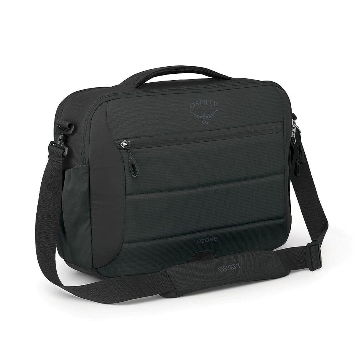 Osprey Ozone Brief Bag: Borsa da viaggio e business da 16 litri ultraleggera e funzionale. Dispone di scomparto imbottito per laptop fino a 16 pollici e tracolla rimovibile imbottita. Realizzata in nylon riciclato ad alta resistenza, ideale come borsa da ufficio o bagaglio a mano.