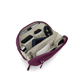 Osprey Ozone Powerhouse custodia imbottita organizer per cavi, power bank e accessori tecnologici con maniglia superiore e tasca frontale con zip, ideale per viaggi e uso quotidiano. 