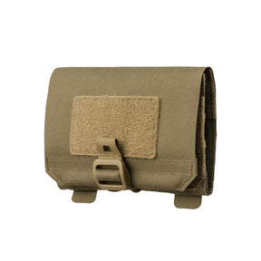 DIRECT ACTION Attack Pouch per smartphone con chiusura a fibbia, pannello frontale per patch e compatibilità MOLLE, ideale per uso tattico e outdoor, su backpacco.it