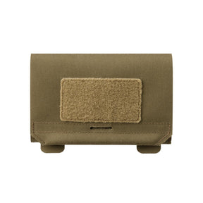 DIRECT ACTION Attack Pouch per smartphone con chiusura a fibbia, pannello frontale per patch e compatibilità MOLLE, ideale per uso tattico e outdoor, su backpacco.it