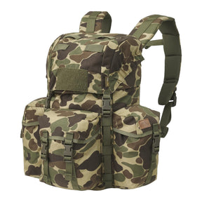 Zaino bushcraft Helikon-Tex Bergen Backpack da 25 litri in Cordura 500D, con tasche passanti per l'ascia, camino regolabile, scomparto per sacca idrica e cinghie di espansione, colore Duck Hunter