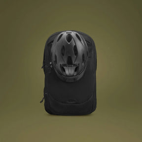 Zaino Osprey Metron AirSpeed 34 litri, zaino da ciclismo e pendolarismo con pannello dorsale AirSpeed ventilato per laptop e attrezzatura, su backpacco.it