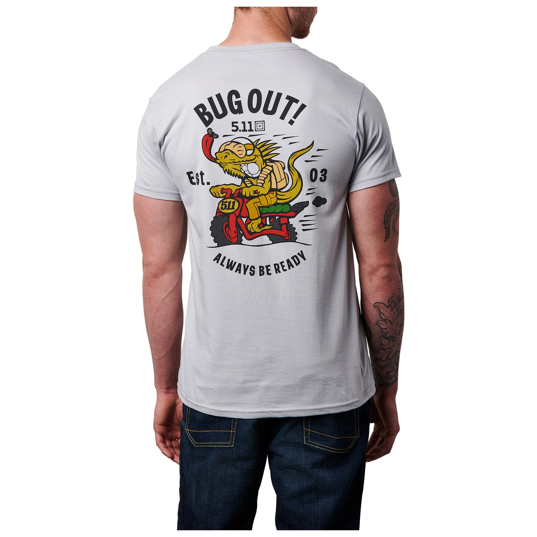 t-shirt di 5.11 tactical con grafica BUG OUT! - always be ready - vista retro