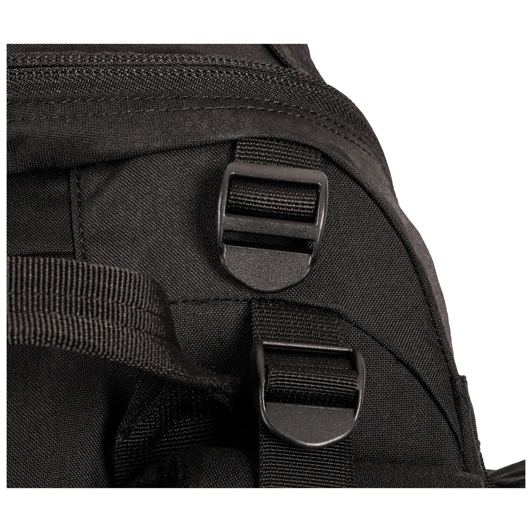ZAINO RUSH100 60 litri di 5.11 Tactical Black (nero) - vista dettaglio fibbia cinghia di carico regolabile