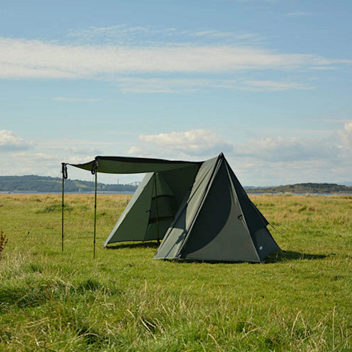 dd a-frame tent green con tettoia aperta