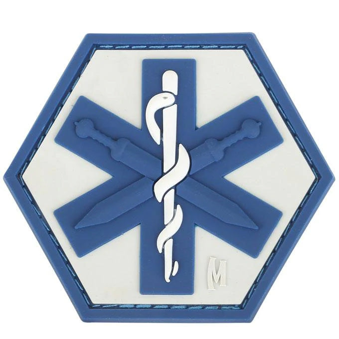 patch in pvc di maxpedition con bastone di asclepio per personale medico - blu su sfondo bianco